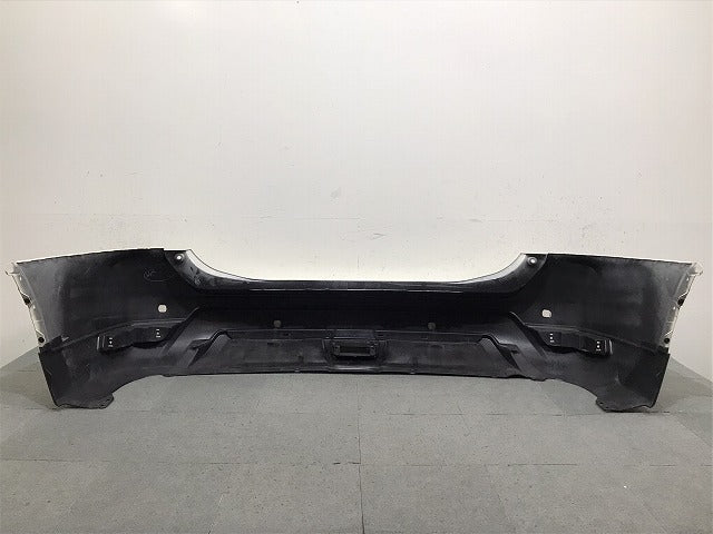 Ｘ－ＴＲＡＩＬ／エクストレイル／Ｔ３２／ＮＴ／ＨＴ／ＨＮＴ３２　純正　後期　リアバンパー　８５０２２　６ＦＲ０Ｈ（１２２４８２）