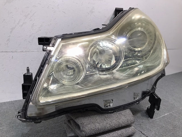 フーガ／５０系／Ｙ５０　純正　左ヘッドライト／キセノン　ＨＩＤ　バラスト　刻印Ｂ　Ｐ４７７０　２６０７５－ＥＧ６０Ｅ（１２２５１０