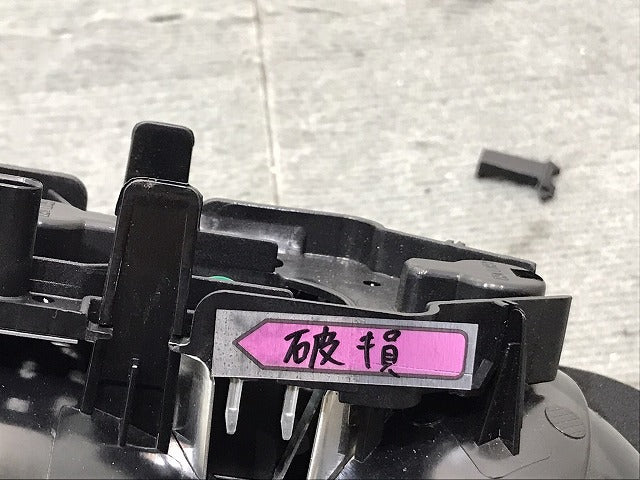 新品！ＭＩＮＩ／ミニ／Ｆ５５／Ｆ５６／Ｆ５７　純正　前期　右テールランプ　ＬＥＤ／６３２１７２９７４１４　ミニ　（１２２６０８）