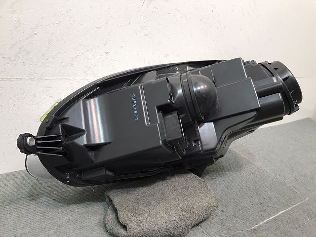 新品！ゴルフ５／ＧＯＬＦⅤ／１Ｋ系　社外　右ヘッドライト／ランプ　ハロゲン　ＤＥＰＯ　３４１－１１１８（１２２６４５）