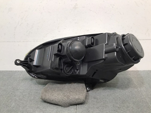 新品！ゴルフ５／ＧＯＬＦⅤ／１Ｋ系　社外　右ヘッドライト／ランプ　ハロゲン　ＤＥＰＯ　３４１－１１１８（１２２６４５）