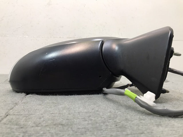 シエンタ／１７０系　純正　右ドアミラー　７線　ウインカー付　５７３８８６　８７９４０－５２Ｆ２０　ブラックマイカ　（１２２６７６）