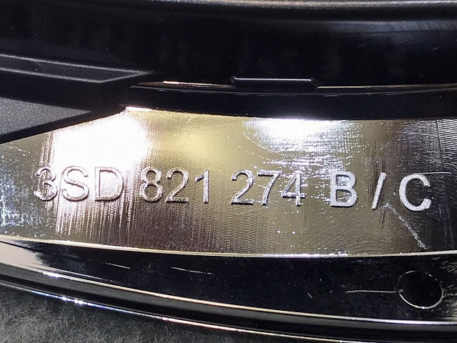 新品！コンチネンタル　ＧＴ　２０１８－２０２０　純正　右サイドベントグリル　３ＳＤ８２１２７４Ｂ　メッキ　ベントレー（１２２６８２