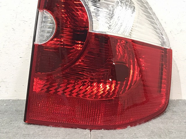 新品！Ｘ３　シリーズ／Ｅ８３　社外　右テールランプ／ライト／レンズ　ハロゲン　Ａ０４６３１７／６９９０１７０　（１２２６８３）