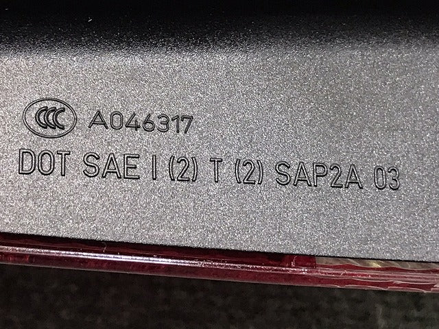 新品！Ｘ３　シリーズ／Ｅ８３　社外　右テールランプ／ライト／レンズ　ハロゲン　Ａ０４６３１７／６９９０１７０　（１２２６８３）