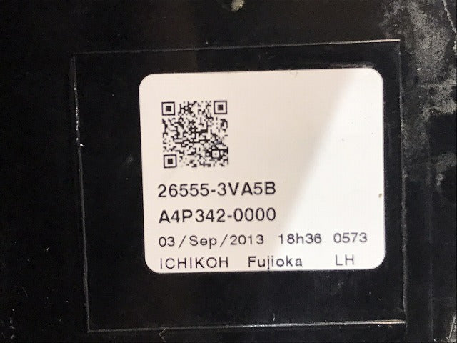 ノート／Ｅ１２／ＨＥ１２／ＮＥ１２／ＳＮＥ１２　純正　前期　左テールランプ／ＬＥＤ　ＩＣＨＩＫＯＨ　Ｄ１１７　日産（１２２７２６）