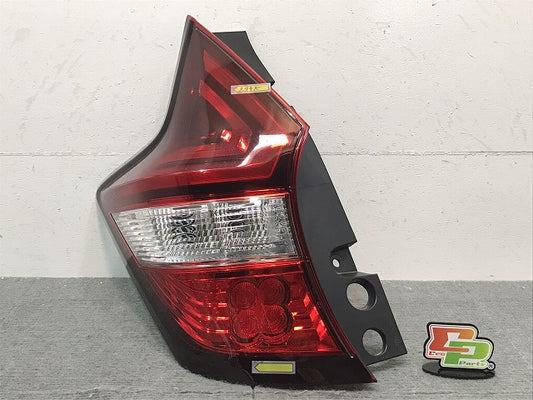 ノート／Ｅ１２／ＨＥ１２／ＮＥ１２／ＳＮＥ１２　純正　後期　左テールランプ　ＬＥＤ　ＩＣＨＩＫＯＨ　Ｄ２０２　日産（１２２７２７）