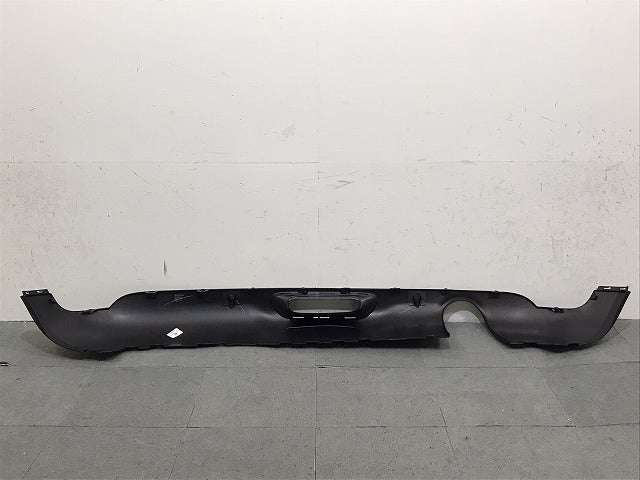 ＭＩＮＩ／ミニ／Ｆ５５　純正　リア　スポイラー　バンパー／ディフューザー／アンダー／下部　７３１８８２６　（１２２７９７）