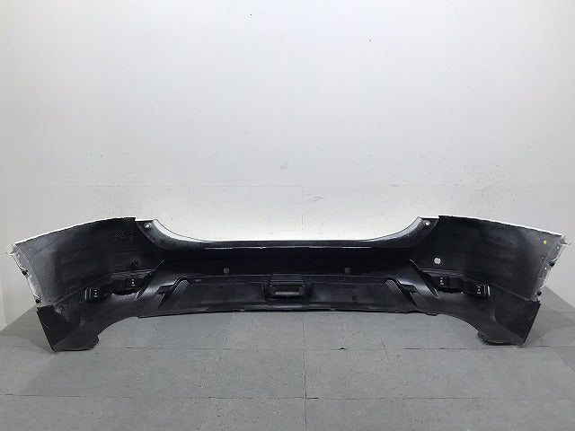 Ｘ－ＴＲＡＩＬ／エクストレイル／Ｔ３２／ＮＴ／ＨＴ／ＨＮＴ３２　純正　後期　リアバンパー　８５０２２　６ＦＲ０Ｈ　（１２２８０１）
