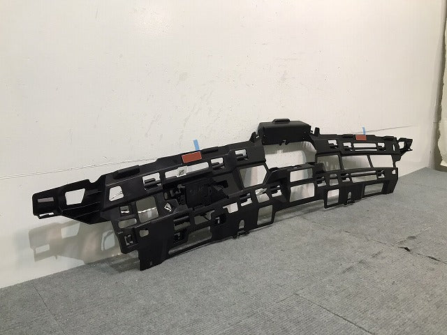 【新品】新品！Ｘ－ＴＲＡＩＬ／エクストレイル／Ｔ３２　純正　リアバンパーブラケット／アブソーバー　８５０４０　４ＢＣ０Ａ（１２２８４１）