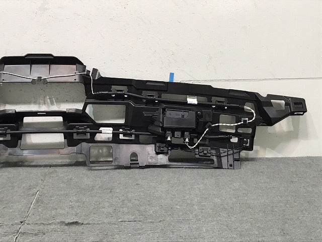【新品】新品！Ｘ－ＴＲＡＩＬ／エクストレイル／Ｔ３２　純正　リアバンパーブラケット／アブソーバー　８５０４０　４ＢＣ０Ａ（１２２８４１）