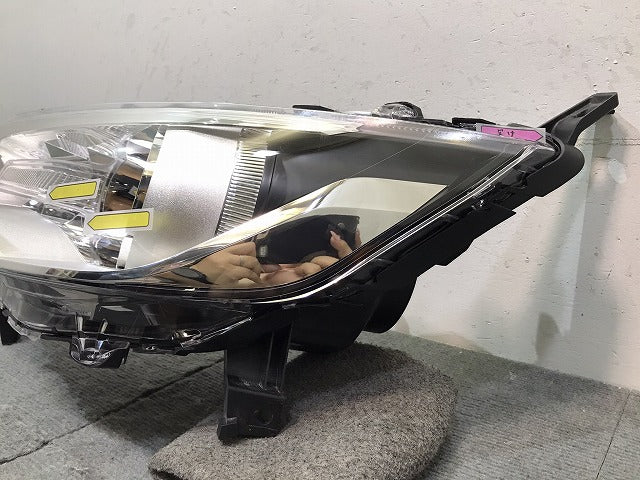 デイズハイウェイスター／ＥＫカスタム／Ｂ２１Ｗ／Ｂ１１Ｗ　純正　左ヘッドライト　ハロゲン　レベライザー　Ｗ１０４８（１２２８７８）