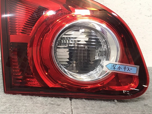 デュアリス／Ｊ１０／ＫＪ１０／ＫＮＪ１０　純正　左テールランプ／内側　２６５５５　ＪＥ２０Ｂ　２６５５９－ＪＥ２０Ｂ（１２３１４１