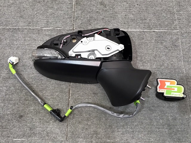 新品！カローラ／フィールダー／アクシオ／１６系／純正　右ドアミラー７線　ウインカー付　８７９１０－１２Ｊ８０（１２３１６４）