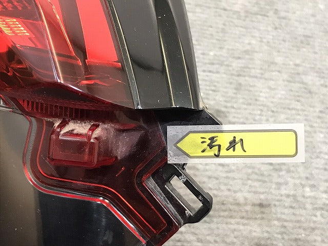 RAV4 ラブ4 ラヴ4/MXAA52/MXAA54/AXAH52/AXAH54 純正 左テールランプ/ライト/レンズ ハロゲン 刻印L3 ICHIKOH 42-98 81581-42151(123283)