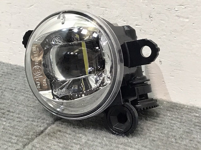 ルークス/ハイウェイスター/B44A/B45A/B47A/B48A 純正 右フォグランプ/ライト/レンズ  LED VALEO 90206506/26150-8990E 日産 (123339)