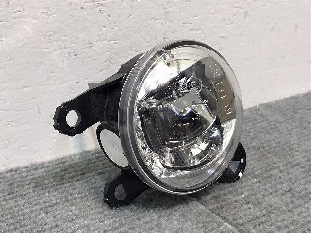 ルークス/ハイウェイスター/B44A/B45A/B47A/B48A 純正 右フォグランプ/ライト/レンズ  LED VALEO 90206506/26150-8990E 日産 (123340)