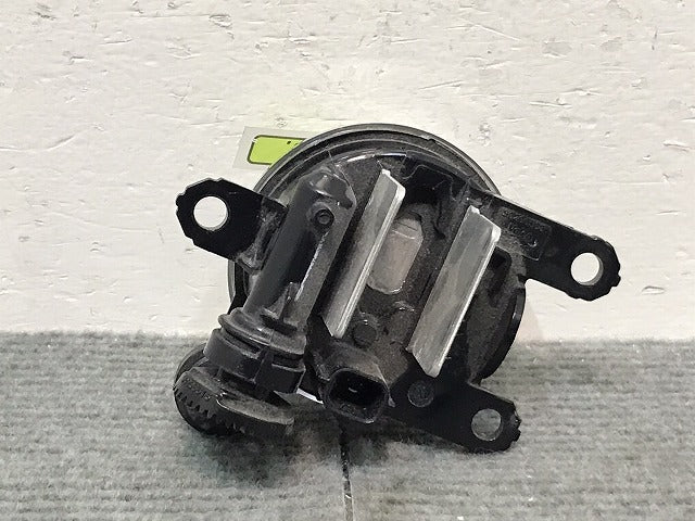 ルークス/ハイウェイスター/B44A/B45A/B47A/B48A 純正 右フォグランプ/ライト/レンズ  LED VALEO 90206506/26150-8990E 日産 (123341)