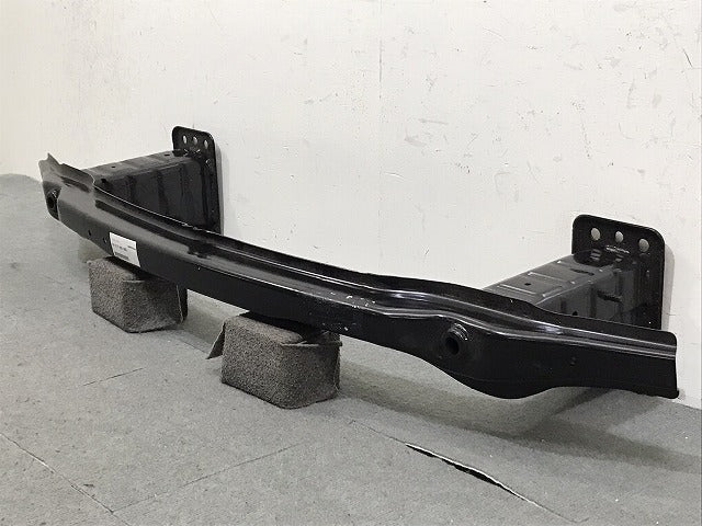 新品！Ｘ５　シリーズ／Ｅ７０　純正　フロントバンパーホースメント／サポート／補強　５１１１７１６５４５８　ＢＭＷ　（１２３４２２）