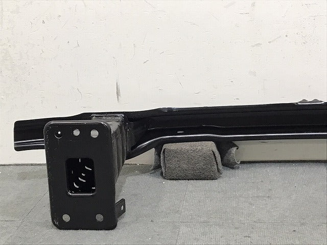 新品！Ｘ５　シリーズ／Ｅ７０　純正　フロントバンパーホースメント／サポート／補強　５１１１７１６５４５８　ＢＭＷ　（１２３４２２）