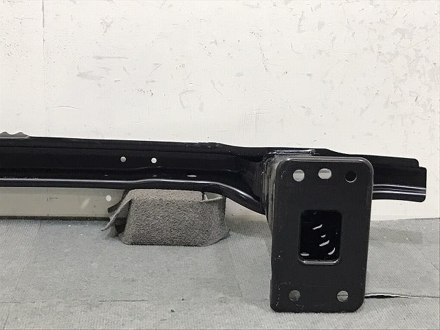 新品！Ｘ５　シリーズ／Ｅ７０　純正　フロントバンパーホースメント／サポート／補強　５１１１７１６５４５８　ＢＭＷ　（１２３４２２）