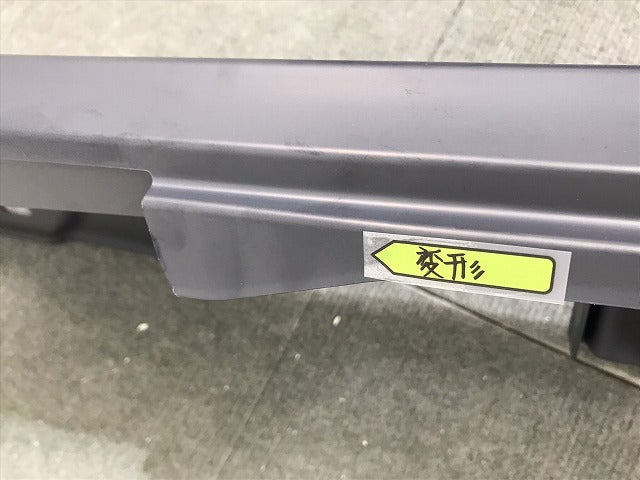新品!Eクラス W212 純正 右サイドステップ/サイドスカート/A212 690 08 40/A212 690 02 40 メルセデスベンツ(123616)