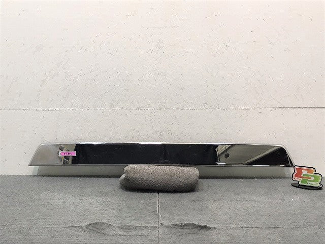 デイズ/EKワゴン B43W/44W/45W/46W/47W/48W/33W/36W/35W/38W 純正 リア ガーニッシュ フィニッシャー  90810 7MC※A/7MA※※(123689)