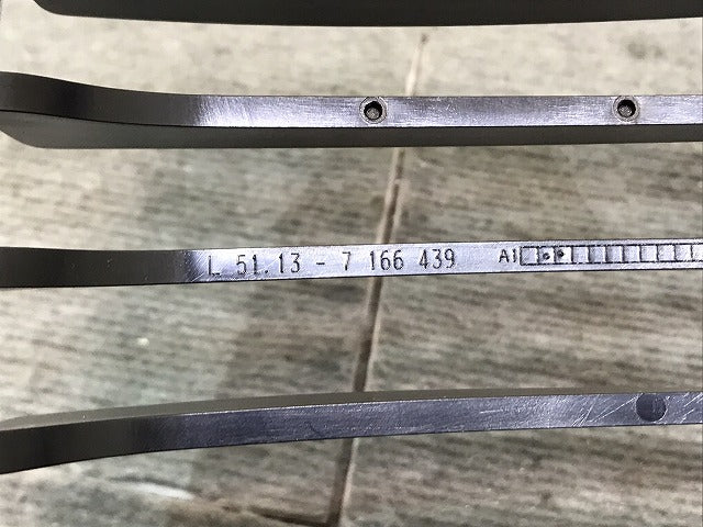 新品!1シリーズ E81/E87 純正 左フロントグリル 51137179655/439/322209 BMW(123746)