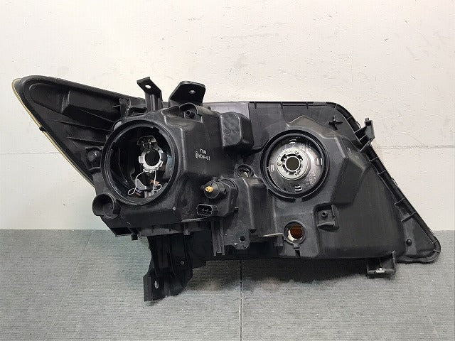 エリシオンプレステージ RR1/RR2/RR5/RR6 純正 左ヘッドライト/ランプキセノン HID 刻印01 STANLEY P7040 ホンダ(123916)