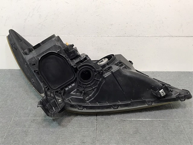 エリシオンプレステージ RR1/RR2/RR5/RR6 純正 左ヘッドライト/ランプキセノン HID 刻印01 STANLEY P7040 ホンダ(123916)