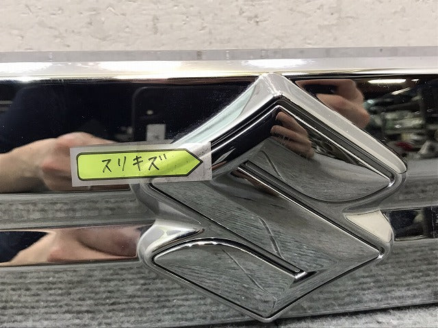 ソリオ/ハイブリッド MA37S 純正 リアガーニッシュ フィニッシャー 83940-83S00-01 メッキ スズキ(123924)