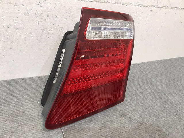 LS/LS460/LS600 USF40/USF41/USF45/USF46/UVF45/UVF46 純正 右テールランプ/ライト/レンズLED KOITO 50-91 レクサス(123977)