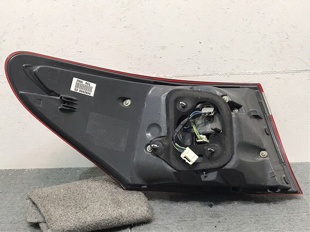 LS/LS460 USF40/USF41/USF45/USF46/UVF45/UVF46 純正 右テールランプ/ライト/レンズ LED KOITO 50-89 レクサス(123987)
