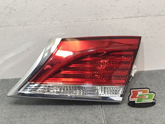 クラウン/ロイヤル 210系/GRS210/GRS211/GRS214/ARS210 純正 右テールランプ/ライト/レンズ STANLEY 30-405 トヨタ(124121)