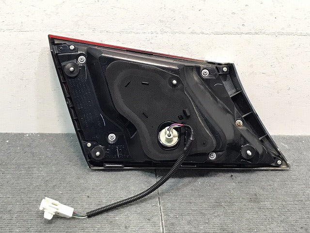 クラウン/ロイヤル 210系/GRS210/GRS211/GRS214/ARS210 純正 右テールランプ/ライト/レンズ STANLEY 30-405 トヨタ(124121)