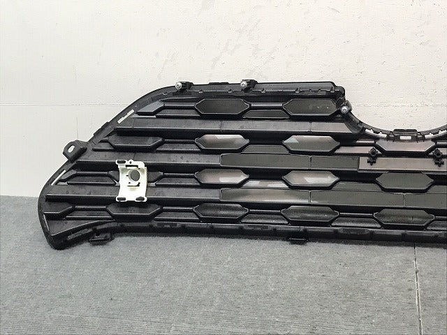 新車外し!RAV4/X/ハイブリッドX MXAA52/54/AXAH52/54 純正 フロントグリル/ラジエーターグリル 53112-42140/150/160 53112-42171(124146)