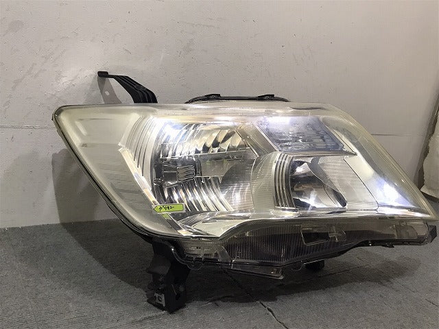 セレナ ハイウェイスター/S/X/G C26/FPC/NC/FNPC/HC/HFC/FNC 純正 前期 右ヘッドライト キセノン HID レベ 100-23097 26025-1VM5B(124366