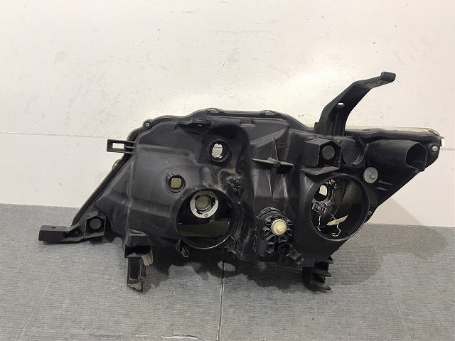 セレナ ハイウェイスター/S/X/G C26/FPC/NC/FNPC/HC/HFC/FNC 純正 前期 右ヘッドライト キセノン HID レベ 100-23097 26025-1VM5B(124366