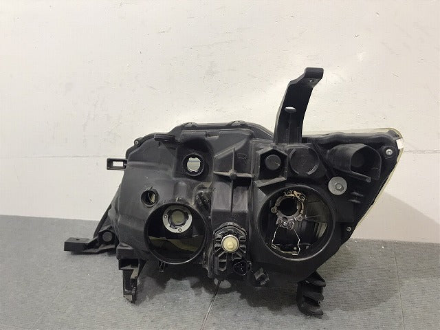 セレナ ハイウェイスター/S/X/G C26/FPC/NC/FNPC/HC/HFC/FNC 純正 前期 右ヘッドライト キセノン HID レベ 100-23097 26025-1VM5B(124366