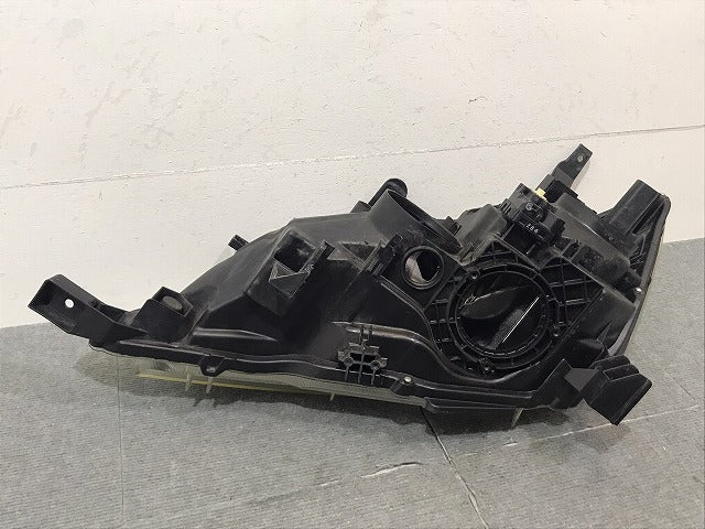 セレナ ハイウェイスター/S/X/G C26/FPC/NC/FNPC/HC/HFC/FNC 純正 前期 右ヘッドライト キセノン HID レベ 100-23097 26025-1VM5B(124366