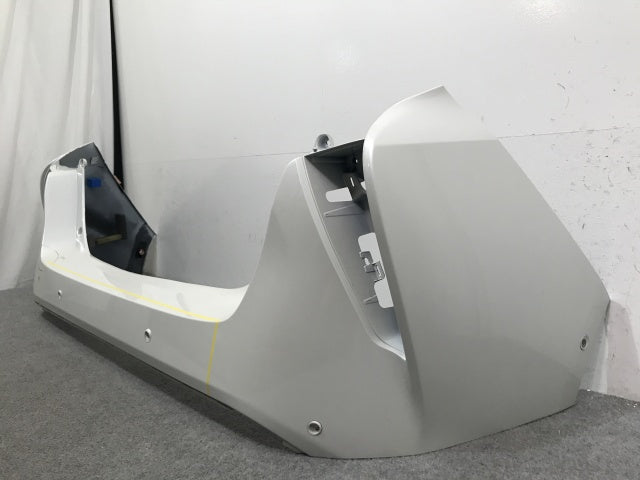 プリウス 50系/ZVW50/ZVW51/ZVW55 純正 前期 リア バンパー 52159-47110/30 ホワイトパールクリスタルシャイン 070 トヨタ(124452)