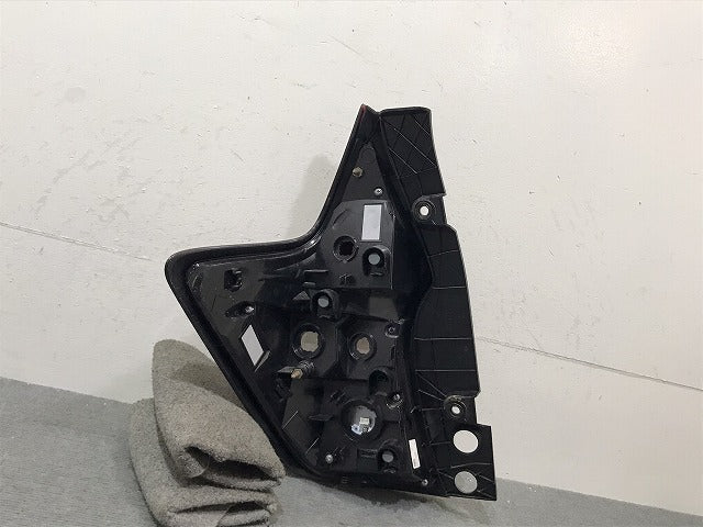 ノート E12/HE12/NE12/SNE12 純正 後期 右テールランプ/ライト/レンズ LED ICHIKOH D202 26554-5WK0B 日産(124490)