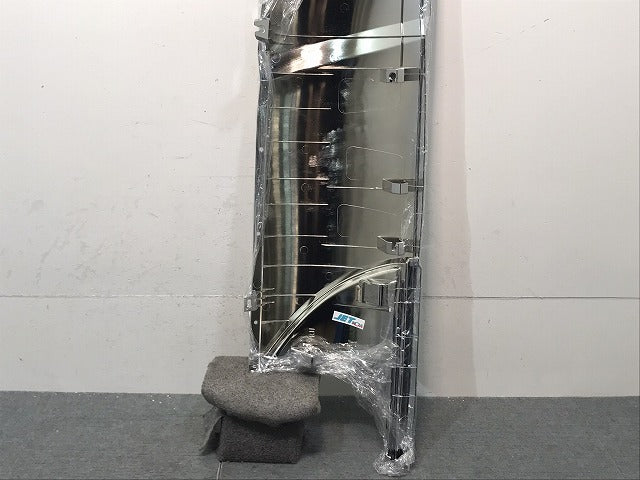 新品!プロフィア 2代目・グランドプロフィア 2003年- 社外 右フロントコーナーパネル 571474 メッキ 日野(124535)