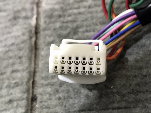 スペーシア MK32S/MK42S 純正 右ドアミラー 11線 ウインカーカメラ付 W0900 84701-81MC1 クリスタルホワイトパール ZVH スズキ(124578)