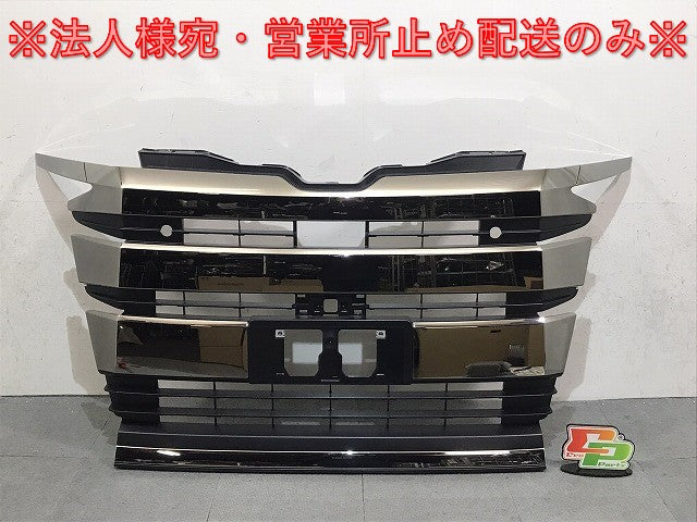 新車取外!ノア/SG/SZ ZWR90W/ZWR95W/MZRA90W/MZRA95W 純正 フロントグリル/ラジエターグリル カメラ穴付 53101-V1020/53112-V1020(124842