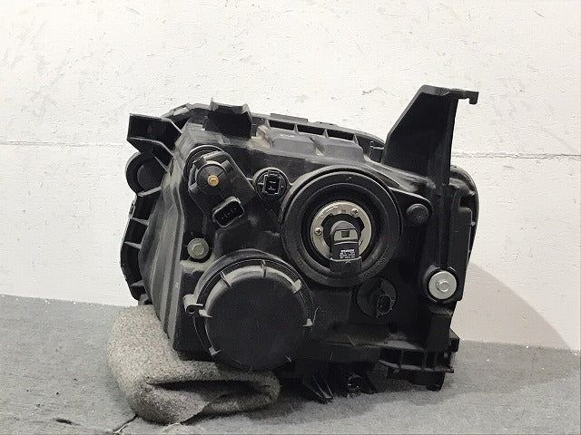 トッポ H82A 純正 右ヘッドライト/ランプ レベライザーハロゲン 刻印N STANLEY P8619 三菱(125052)