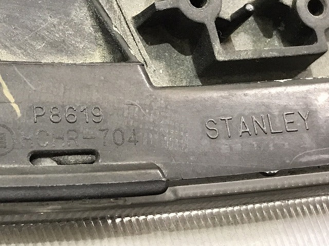 トッポ H82A 純正 右ヘッドライト/ランプ レベライザーハロゲン 刻印N STANLEY P8619 三菱(125052)