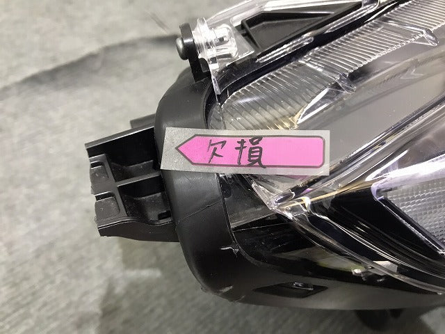 ライズ/レックス/Z/ロッキー/G A200A/S/A210A/S/A201A/S/F/A202A/S 純正 後期 右 ヘッドライト LED レベ AD1 1991/81110-B1710(125081)