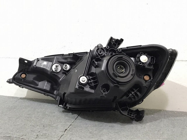 フィット/ハイブリッド GK3/GK4/GK5/GK6/GP5/GP6 純正 前期 右ヘッドライト/ランプ ハロゲン レベライザー 刻印0 STANLEY W0349(125092)