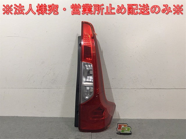 デイズ/ハイウェイスター/EKカスタム B21W/B11W 純正 後期 右テールランプ/ライト/レンズ LED ICHIKOH D176/8330B050 26550-6A02D 日産(125165)